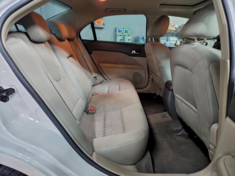 Photo 10 from auction – 2010 FORD FUSION with VIN 3FAHP0HG3AR304298