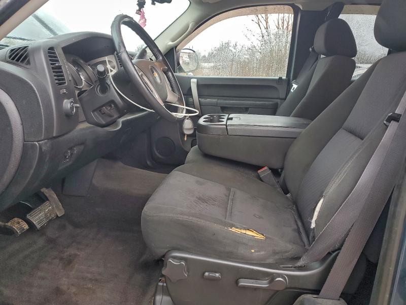 Photo 7 from auction – 2011 CHEVROLET SILVERADO with VIN 1GCRKSE33BZ182890