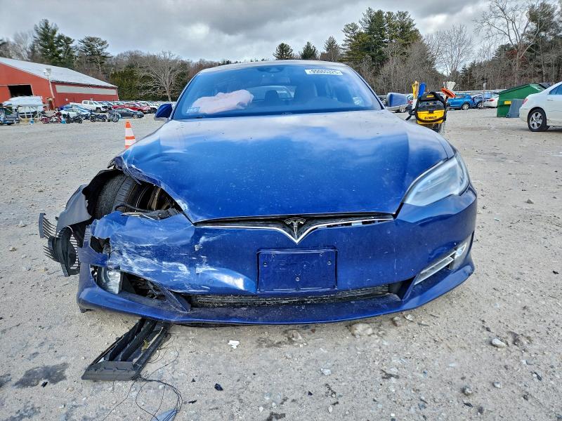 Photo 5 from auction – 2016 TESLA MODEL S with VIN 5YJSA1E26GF144265