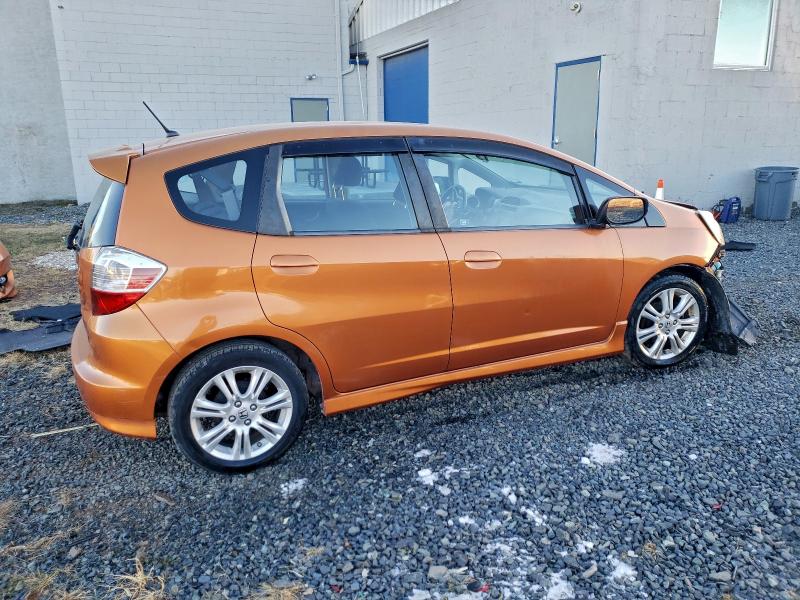 Photo 3 from auction – 2011 HONDA FIT with VIN JHMGE8H54BS006730