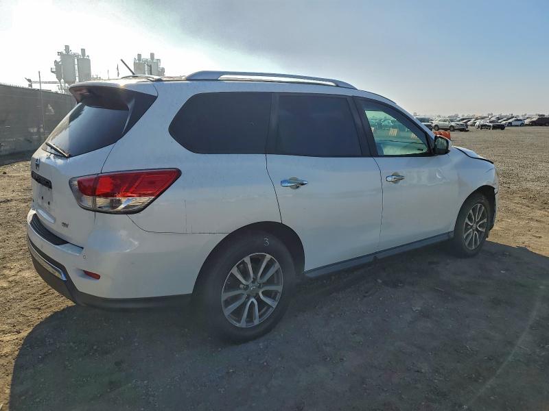 Photo 3 from auction – 2014 NISSAN PATHFINDER with VIN 5N1AR2MN5EC628326