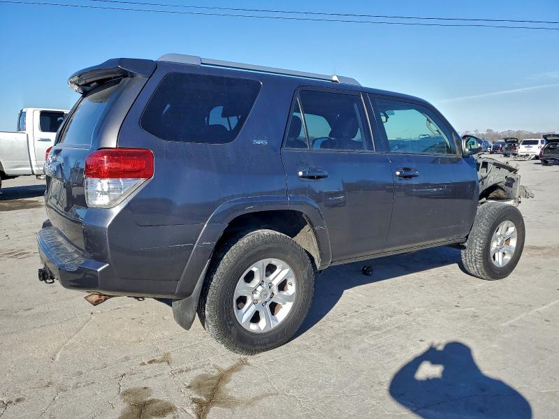 Photo 3 from auction – 2015 TOYOTA 4RUNNER SR with VIN JTEBU5JR4F5218991