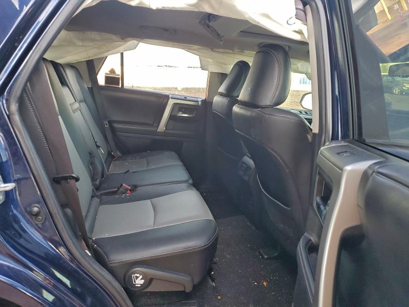 Photo 10 from auction – 2019 TOYOTA 4RUNNER SR with VIN JTEBU5JR8K5665530