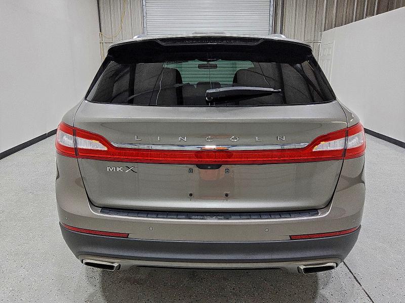 Photo 6 from auction – 2016 LINCOLN MKX RESERV with VIN 2LMTJ6LR9GBL62781