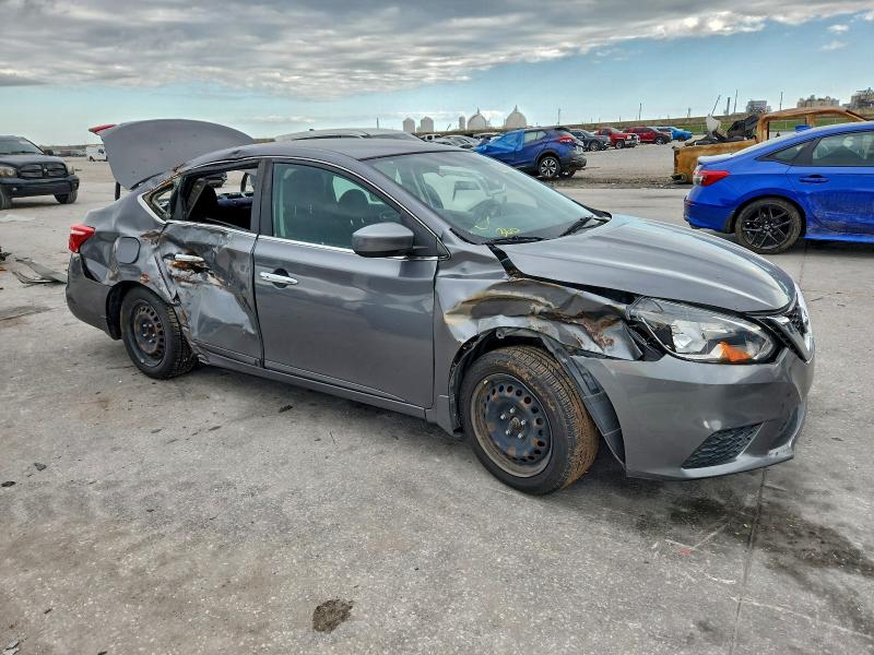 Photo 4 from auction – 2017 NISSAN SENTRA with VIN 3N1AB7AP2HL649562