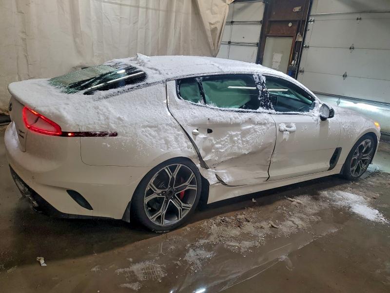 Photo 3 from auction – 2019 KIA STINGER GT with VIN KNAE55LC8K6060020