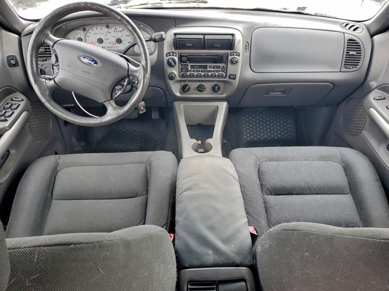Photo 8 from auction – 2001 FORD EXPLORER S with VIN 1FMZU77E41UC00696