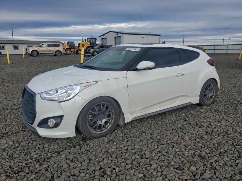 HYUNDAI VELOSTER T 2016 with VIN KMHTC6AE4GU294096 - Photo from auction