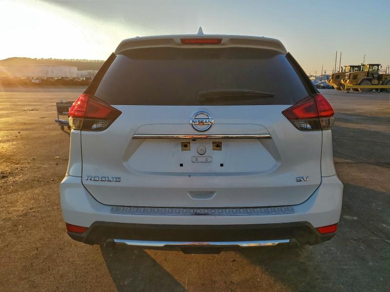 Photo 6 from auction – 2017 NISSAN ROGUE S with VIN KNMAT2MT7HP543442