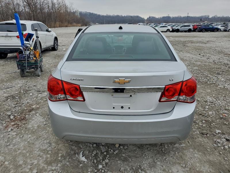 Photo 6 from auction – 2013 CHEVROLET CRUZE with VIN 1G1PC5SB4D7122402