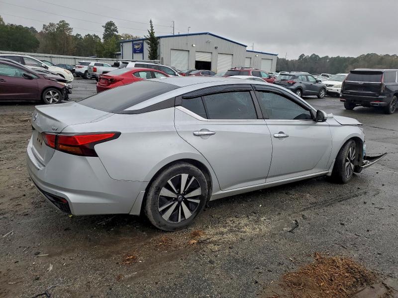 Photo 3 from auction – 2021 NISS ALTIMA with VIN 1N4BL4DV6MN332360