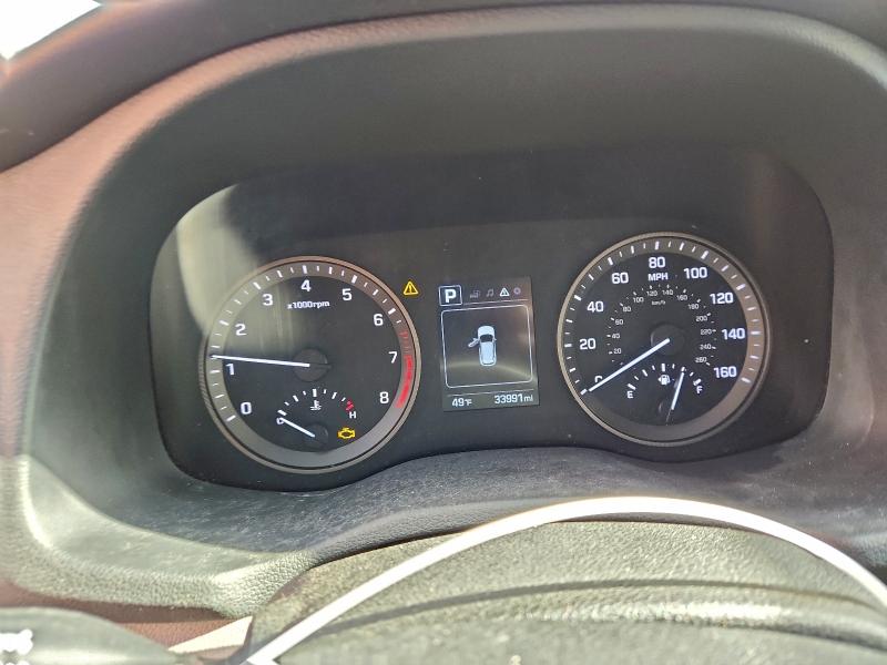 Photo 9 from auction – 2018 HYUNDAI TUCSON VAL with VIN KM8J3CA2XJU704841