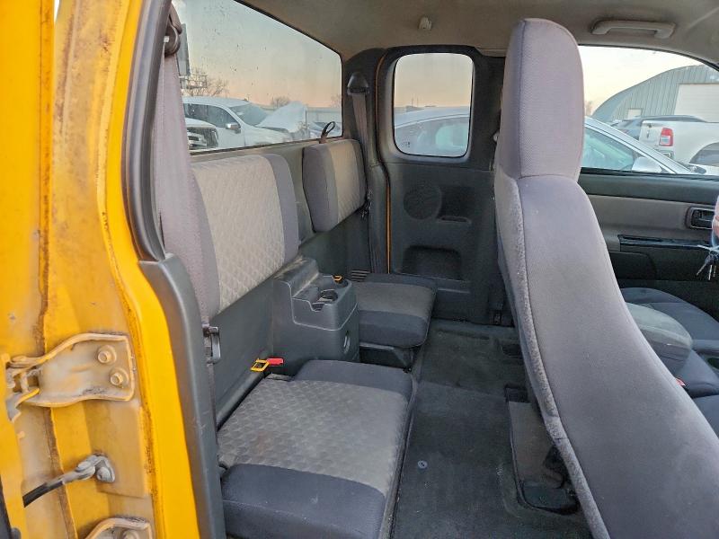 Photo 10 from auction – 2005 GMC CANYON with VIN 1GTCS198058114241
