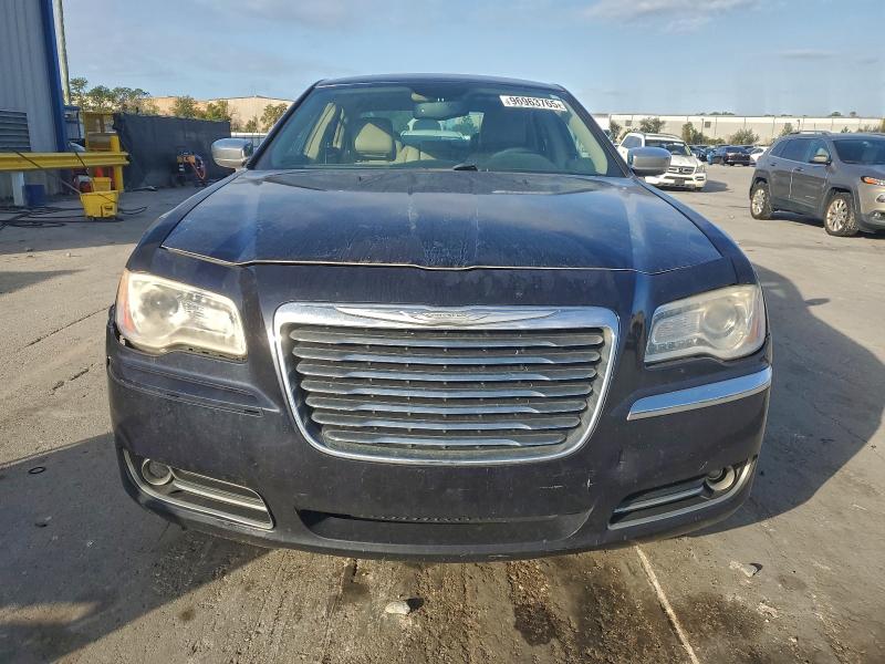 Photo 5 from auction – 2012 CHRYSLER 300 LIMITE with VIN 2C3CCACG1CH198563