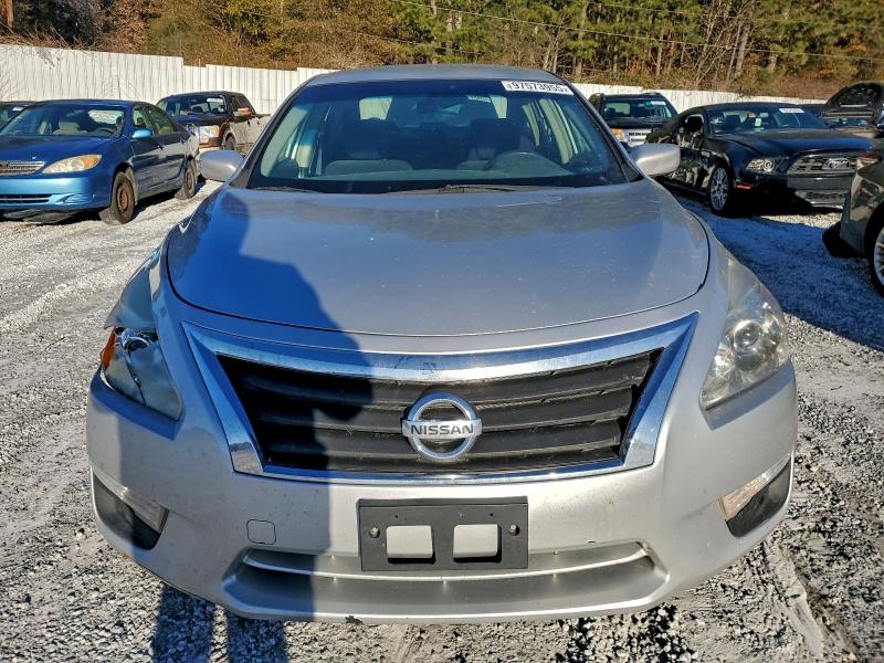 Photo 5 from auction – 2013 NISSAN ALTIMA with VIN 1N4AL3AP3DN417233