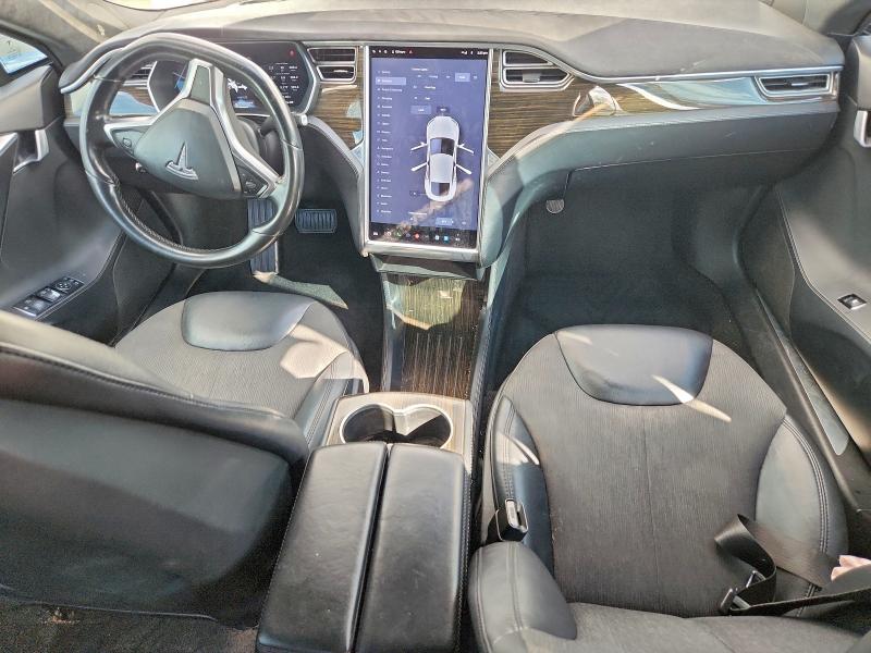 Photo 8 from auction – 2015 TESLA MODEL S 70 with VIN 5YJSA1S26FF098455