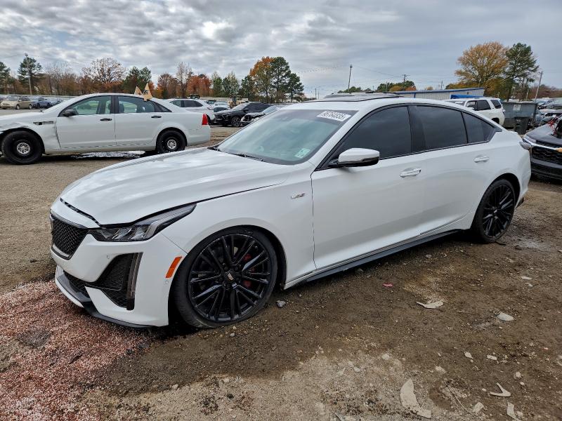 CADILLAC CT5-V 2021 with VIN 1G6DV5RW2M0126456 - Photo from auction