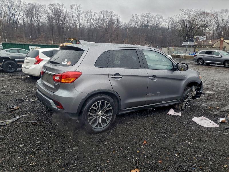 Photo 3 from auction – 2019 MITSUBISHI OUTLANDER with VIN JA4AR3AU7KU031880