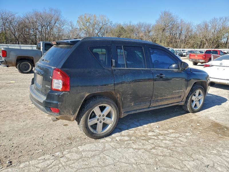 Photo 3 from auction – 2012 JEEP COMPASS LI with VIN 1C4NJCCB7CD542467