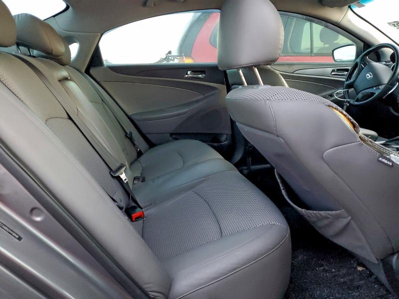 Photo 10 from auction – 2012 HYUNDAI SONATA SE with VIN 5NPEC4ABXCH418948