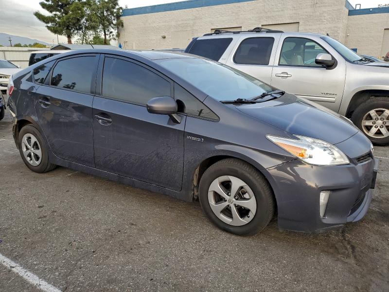 Photo 4 from auction – 2015 TOYOTA PRIUS with VIN JTDKN3DU6F0478991