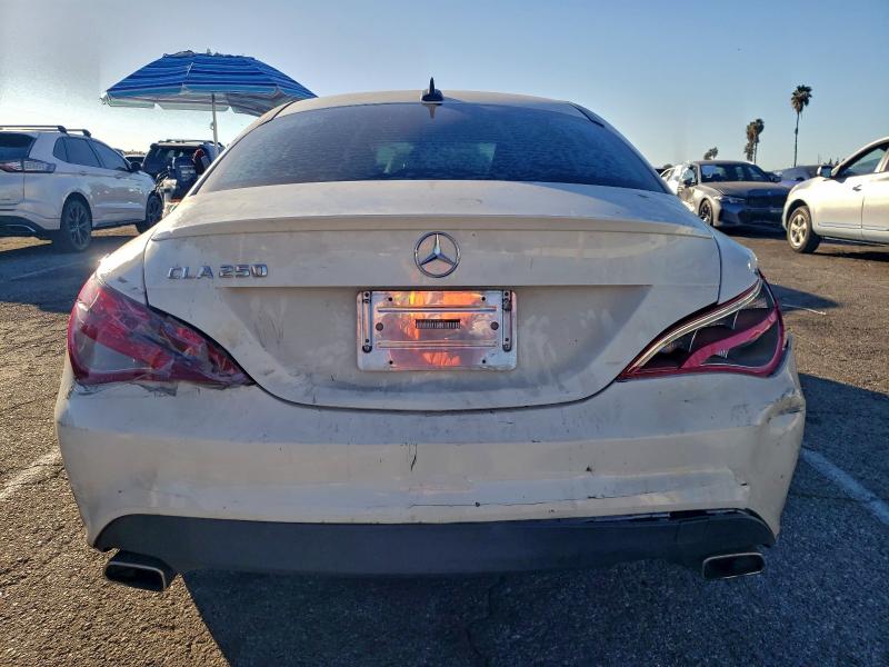 Photo 6 from auction – 2016 MERCEDES-BENZ CLA 250 with VIN WDDSJ4EB8GN380666