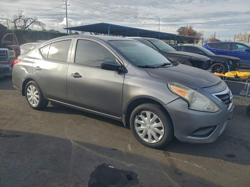 Photo 4 from auction – 2016 NISSAN VERSA S with VIN 3N1CN7AP8GL905430