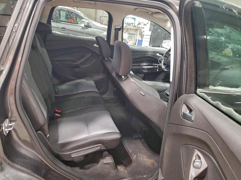 Photo 11 from auction – 2019 FORD ESCAPE SE with VIN 1FMCU9GD1KUB50530