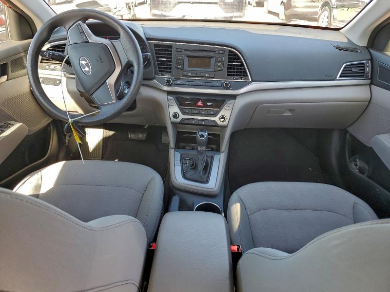 Photo 8 from auction – 2017 HYUNDAI ELANTRA SE with VIN 5NPD74LF2HH085720