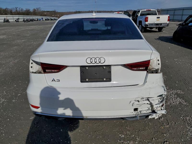 Photo 6 from auction – 2017 AUDI A3 PREMIUM with VIN WAUAUGFFXH1040926
