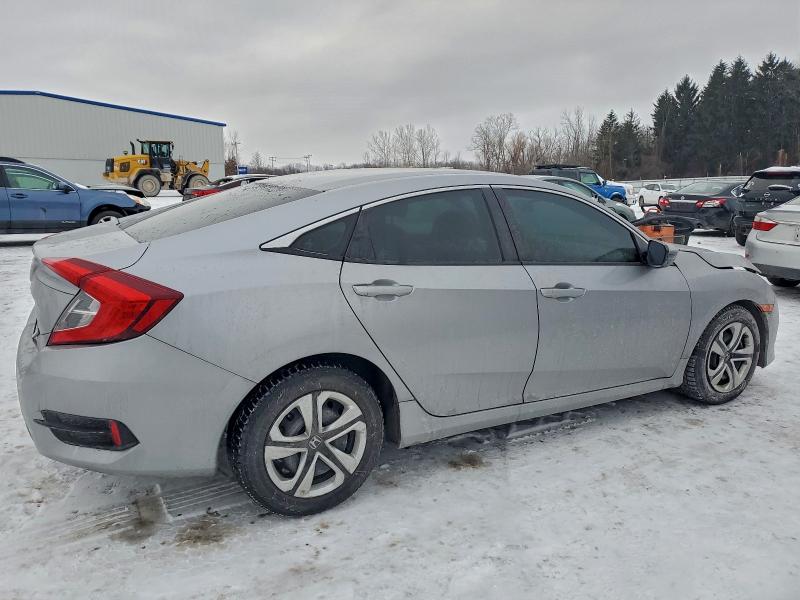 Photo 3 from auction – 2018 HONDA CIVIC LX with VIN 2HGFC2F50JH528510