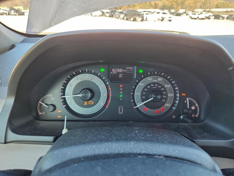 Photo 9 from auction – 2015 HONDA ODYSSEY with VIN 5FNRL5H63FB110295
