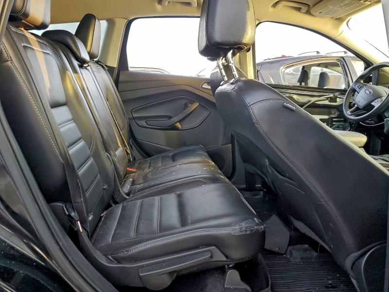 Photo 10 from auction – 2017 FORD ESCAPE SE with VIN 1FMCU9GD2HUD65844