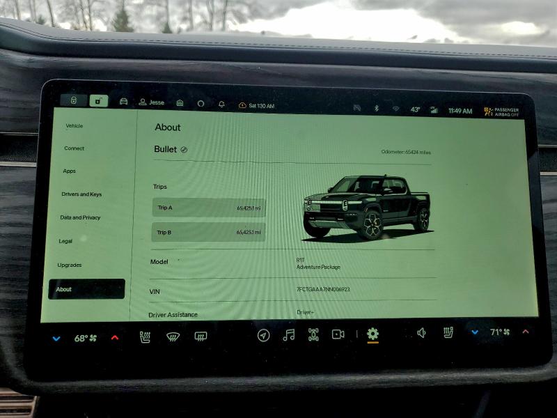 Photo 9 from auction – 2022 RIVIAN R1T ADVENT with VIN 7FCTGAAA7NN006923