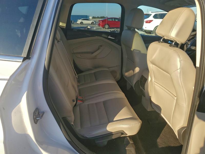 Photo 10 from auction – 2017 FORD ESCAPE SE with VIN 1FMCU0GD5HUD04810