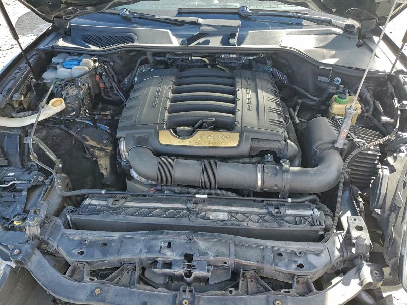 Photo 12 from auction – 2016 PORSCHE CAYENNE with VIN WP1AA2A21GLA01940