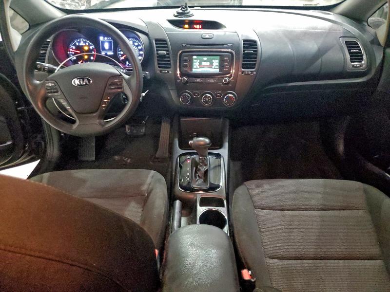 Photo 8 from auction – 2018 KIA FORTE LX with VIN 3KPFK4A75JE273631