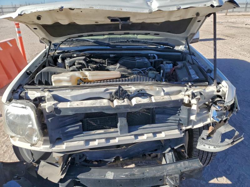 Photo 12 from auction – 2008 FORD EXPLORER E with VIN 1FMEU64E08UA68785