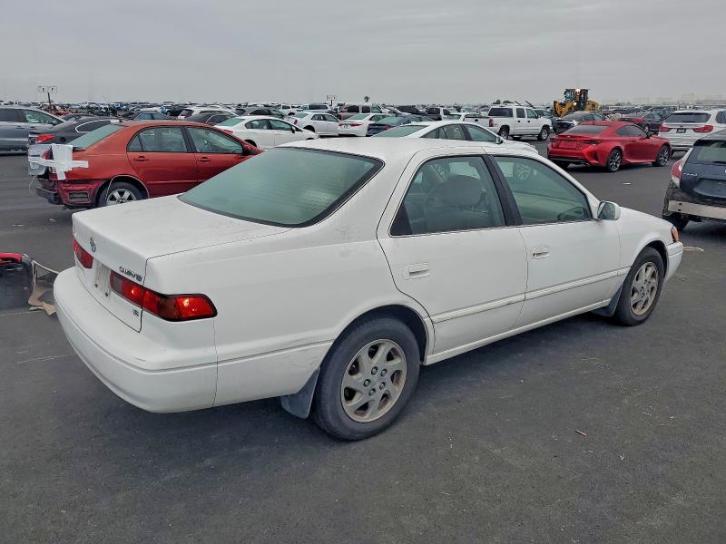 Photo 3 from auction – 1999 TOYOTA CAMRY LE with VIN JT2BF22K3X0176643