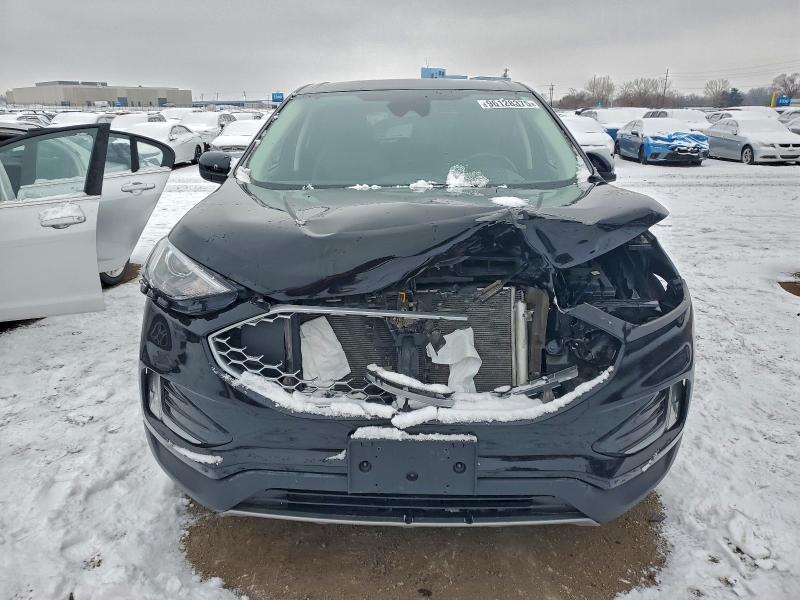Photo 5 from auction – 2023 FORD EDGE SEL with VIN 2FMPK4J94PBA32905