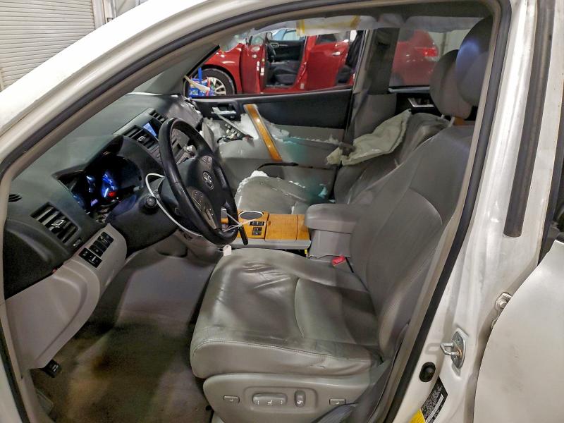 Photo 7 from auction – 2008 TOYOTA HIGHLANDER with VIN JTEEW44A582010839