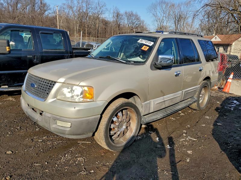FORD EXPEDITION 2006 مع رقم تعريف المركبة 1FMPU15536LA16743 - صورة من المزاد