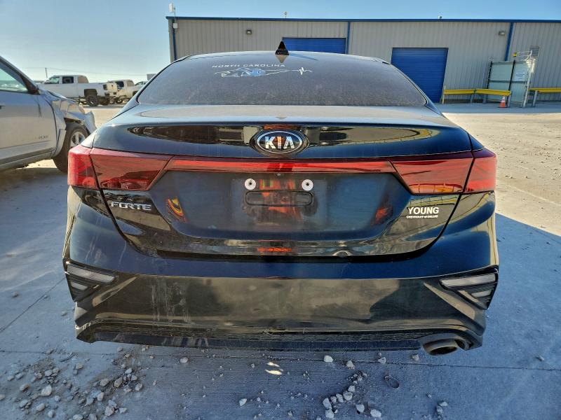 Photo 6 from auction – 2019 KIA FORTE FE with VIN 3KPF24AD0KE109257