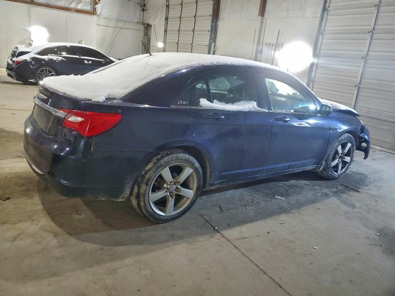 Photo 3 from auction – 2012 CHRYSLER 200 TOURIN with VIN 1C3CCBBB4CN205668
