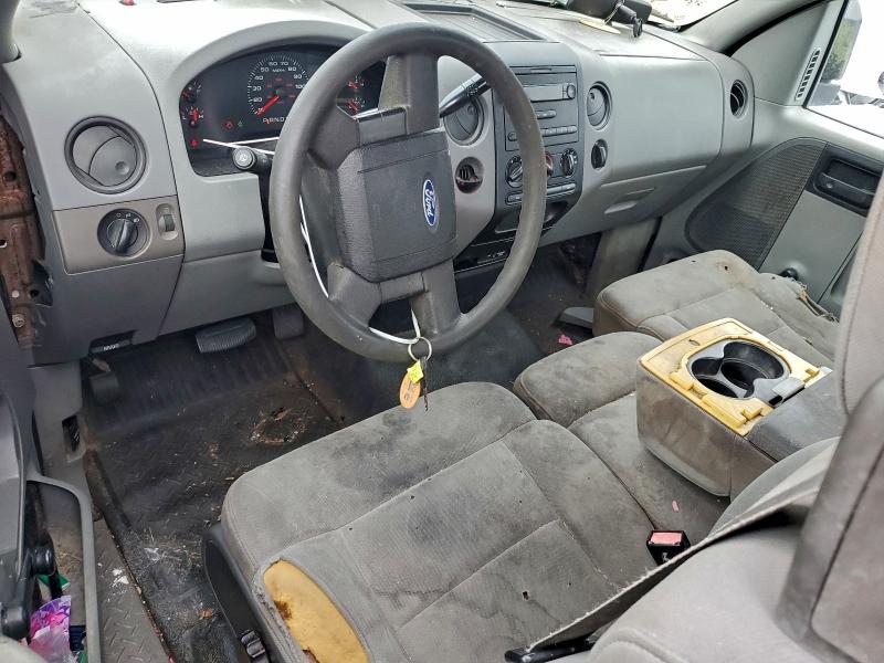 Photo 8 from auction – 2004 FORD F-150 with VIN 1FTRF12W74NC60238