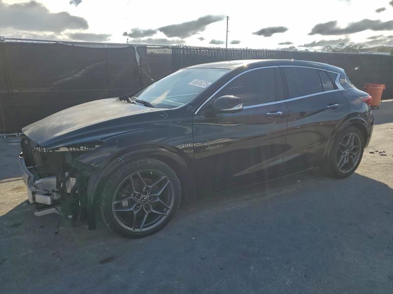 INFINITI QX30 BASE 2017 with VIN SJKCH5CP9HA026580 - Photo from auction
