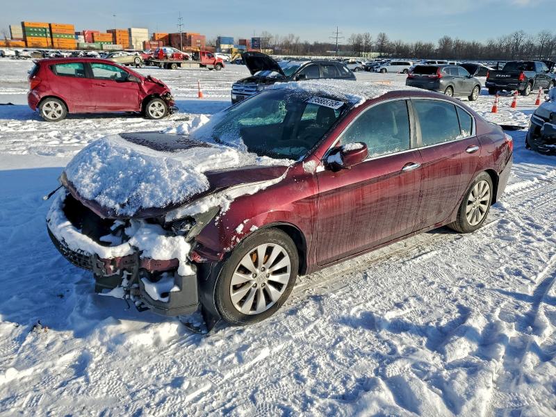 HONDA ACCORD EX 2013 with VIN 1HGCR2F75DA196117 - Photo from auction