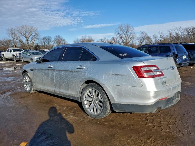Photo 2 from auction – 2016 FORD TAURUS LIM with VIN 1FAHP2F89GG120281