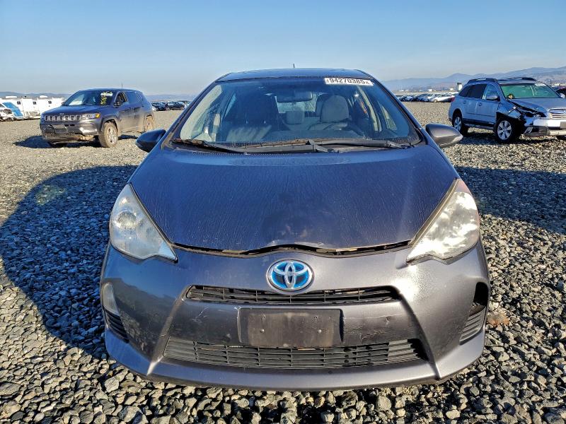Photo 5 from auction – 2012 TOYOTA PRIUS C with VIN JTDKDTB32C1022151