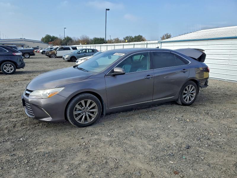 TOYOTA CAMRY LE 2017 with VIN 4T1BF1FK3HU691305 - Photo from auction
